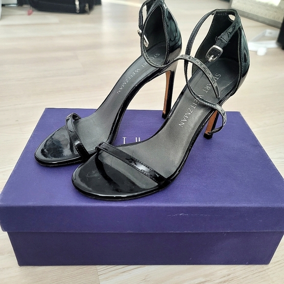 STUART WEITZMAN Nudist Song Black Patent Leather Heels 5.5 - Picture 1 of 17